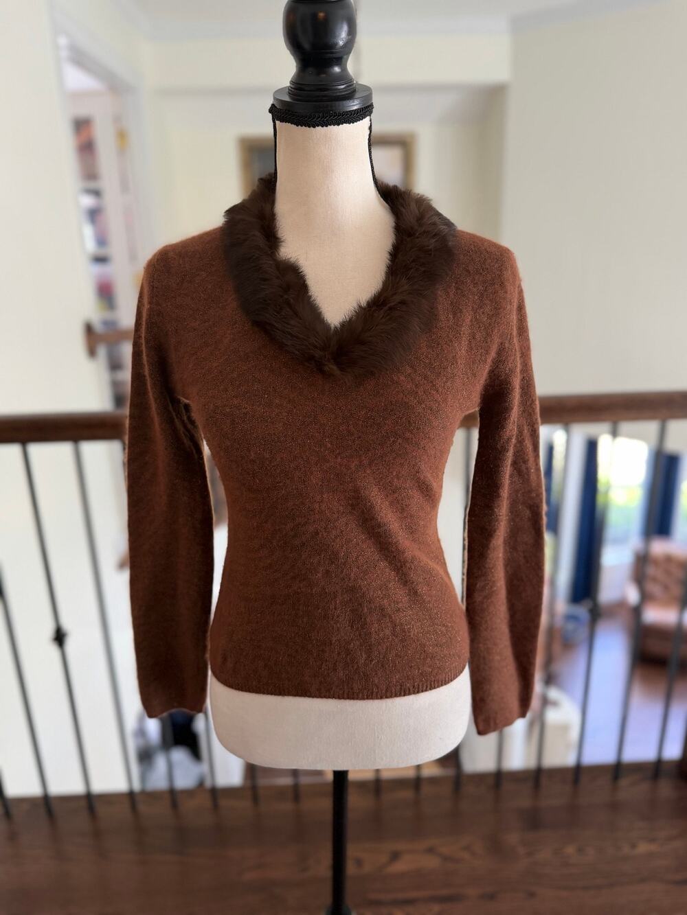 Vintage Y2K Brown Metallic Knit Wool Angora Fur Trim V-Neck Long Sleeve Sweater